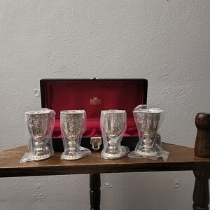 Set of 4 Vintage Corbell & Co. Silverplated Cordial Mini Goblets W/ Hard Case (S